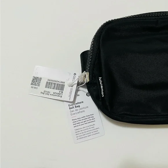 Lululemon Everywhere Belt Bag Black NEW With TAGS - Picture 9 of 12